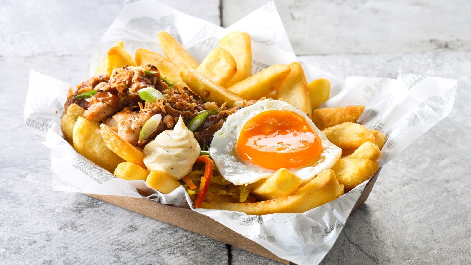 Recept Remia Legendary Loaded Fries Indonasian Style mayonaise